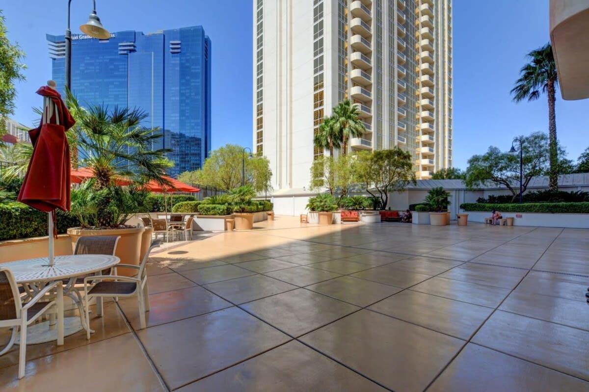 Mgm Signature 02-704 Jacuzzi Studio Las Vegas Buitenkant foto